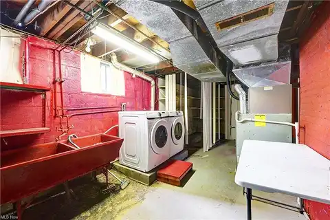 Glenwood, CLEVELAND, OH 44121