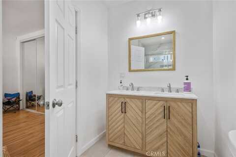 Cimarron, LOS ANGELES, CA 90047