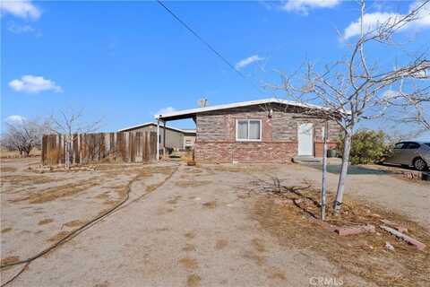 Avenue F8, LANCASTER, CA 93535