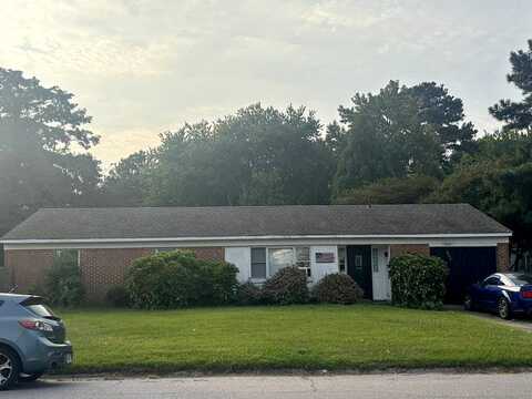 Lee Highlands, VIRGINIA BEACH, VA 23452