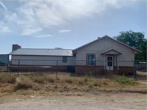 Travis, RANGER, TX 76470