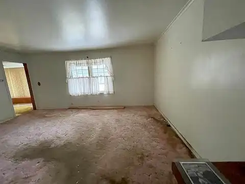 Ridge, BUFFALO, NY 14224