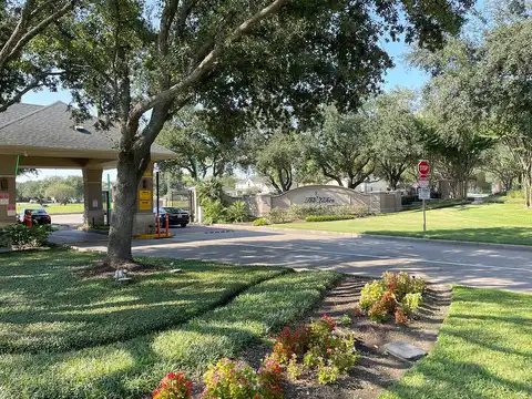 Auburn Shores, PEARLAND, TX 77584