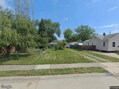 Piper, EASTPOINTE, MI 48021