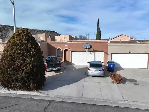 Cleghorn, ALBUQUERQUE, NM 87120
