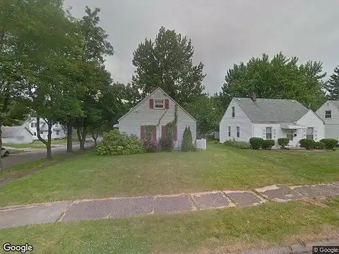Chinook, AKRON, OH 44305