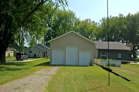 Cottonwood Lake, WINDOM, MN 56101
