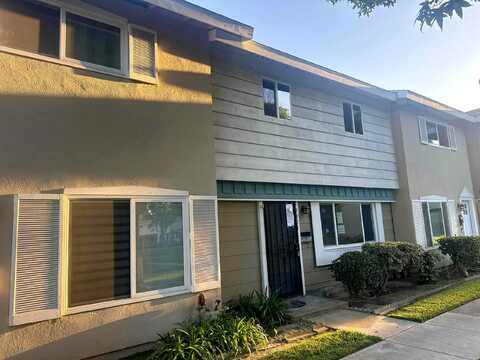 Cornwall, HUNTINGTON BEACH, CA 92646