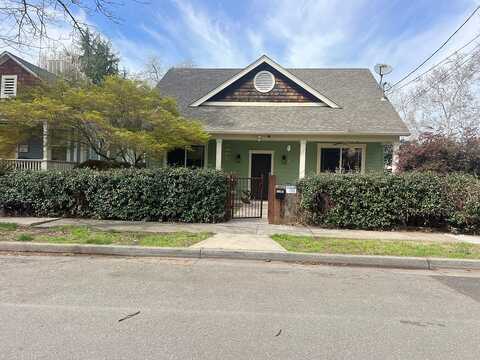 W 21St Street, Chico, CA 95928