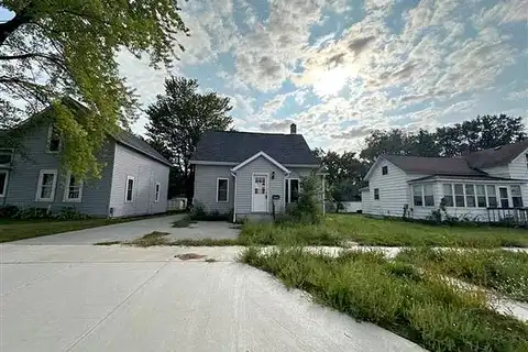 9Th, WISCONSIN RAPIDS, WI 54495