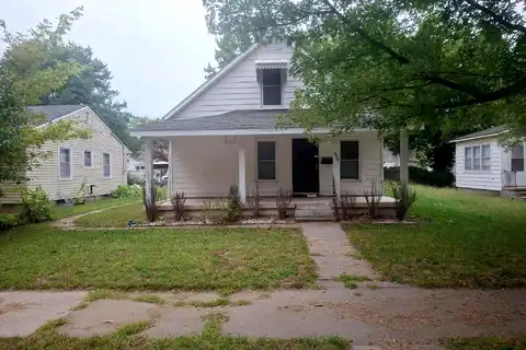 Maple, WAMEGO, KS 66547