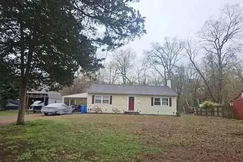 Mae, SOUTHAMPTON, NJ 08088