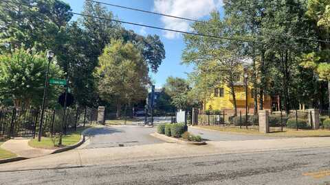 Jandras, ATLANTA, GA 30316