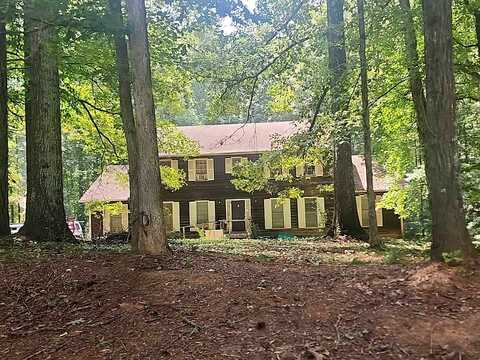 Deer Forest, FAYETTEVILLE, GA 30214