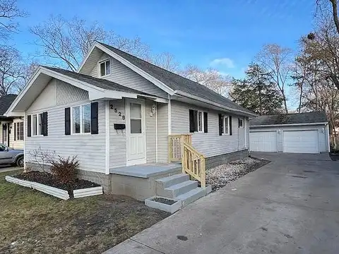 Maffett, MUSKEGON, MI 49444