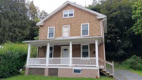 Yeakle, WEATHERLY, PA 18255