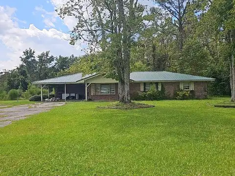 Golden, BAXLEY, GA 31513