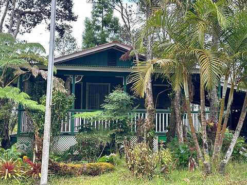 Nahelenani Street, Volcano, HI 96785