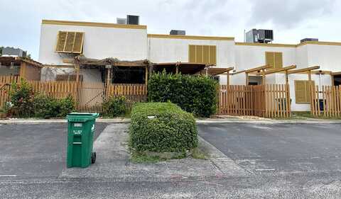 15Th, MIAMI, FL 33184
