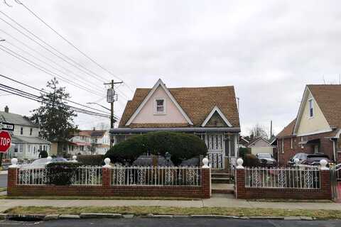 220Th, LAURELTON, NY 11413