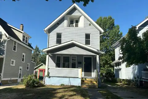 Girard, AKRON, OH 44301
