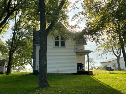 Michel, HAZLETON, IA 50641