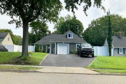 Serpentine, ISLANDIA, NY 11749