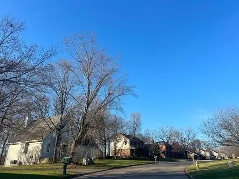 Greenpine, CINCINNATI, OH 45231