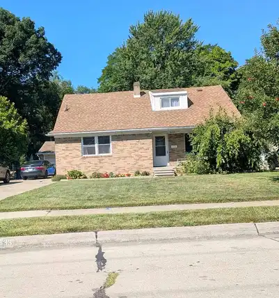 Eureka, WARREN, MI 48091