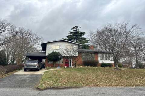 Barto, SUITLAND, MD 20746