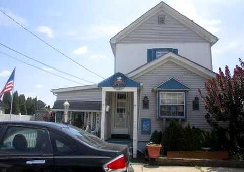 1St, ELLWOOD CITY, PA 16117