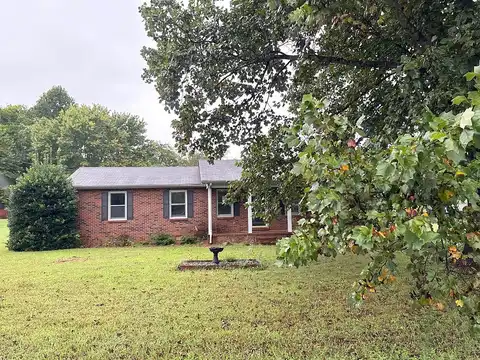 Hennessee, MORRISON, TN 37357