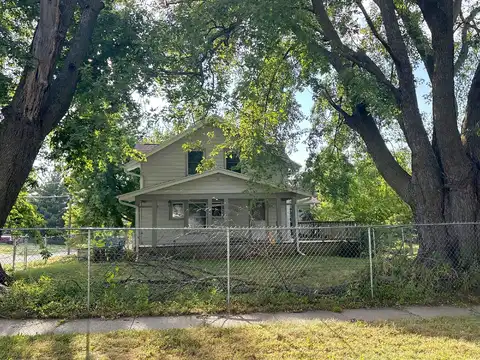 5Th, NEWTON, IA 50208