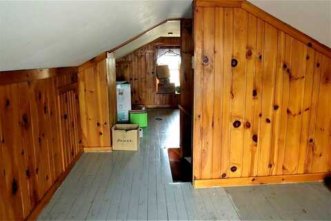 Glen, JAY, NY 12941