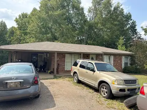 Sandidge, OLIVE BRANCH, MS 38654