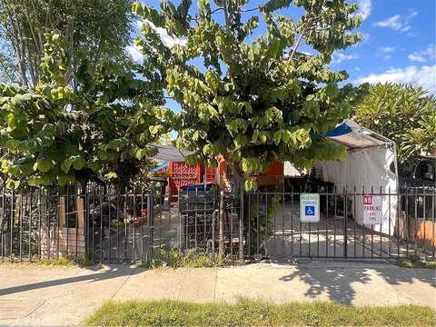 Croesus, LOS ANGELES, CA 90002