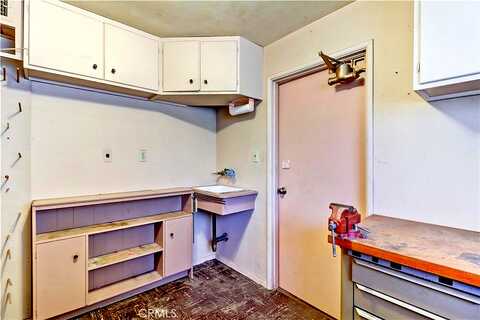 Queensberry, PASADENA, CA 91104