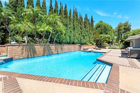 Browning, SANTA ANA, CA 92705