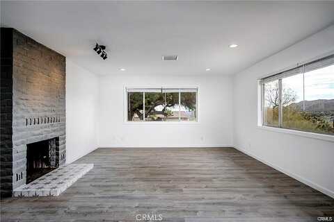 Palo Alto, YUCCA VALLEY, CA 92284