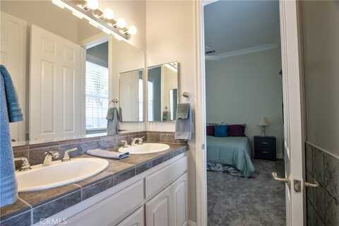 Las Palmeras Drive, Temecula, CA 92590