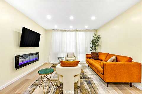 Canterbury Drive, Culver City, CA 90230