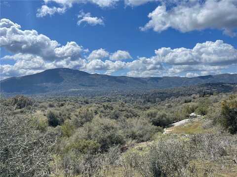 Miami Highlands, Oakhurst, CA 93644
