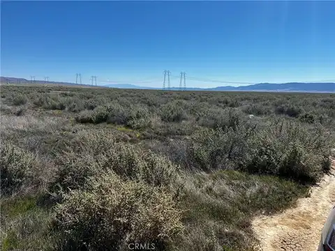 Bend Rd, Santa Margarita, CA 93453