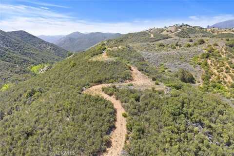 La Cresta Highlands Cir, Murrieta, CA 92562