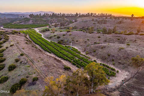 Middle Ranch Rd, Moorpark, CA 93021