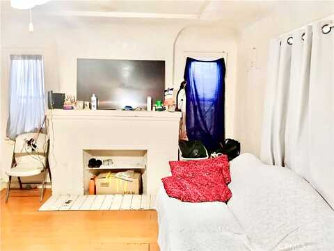 Tippecanoe, SAN BERNARDINO, CA 92404