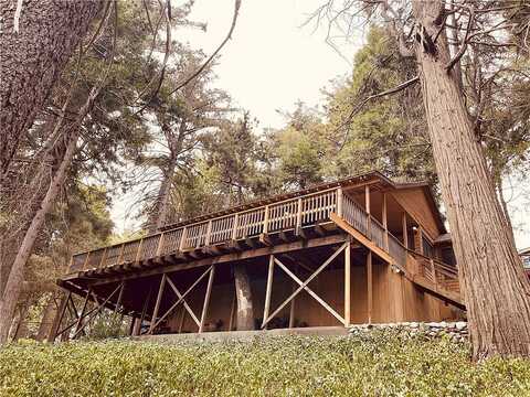 Skyland, CRESTLINE, CA 92325