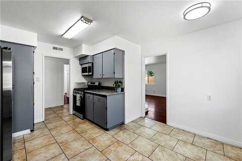 Avenue J14, LANCASTER, CA 93534