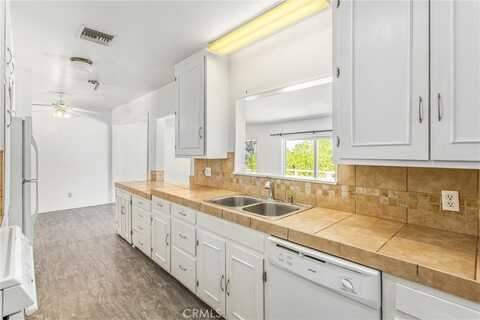Washington, YUCAIPA, CA 92399
