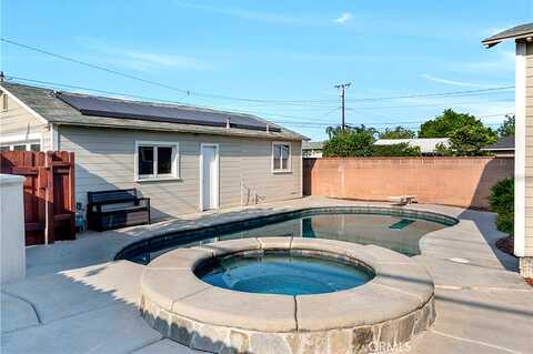 3Rd, LA VERNE, CA 91750